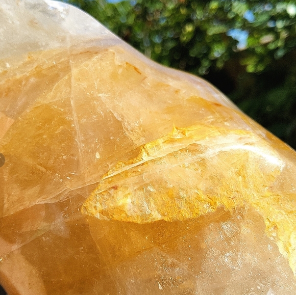 XL Extra Gorgeous Golden Healer Flame - Picture 9 of 17